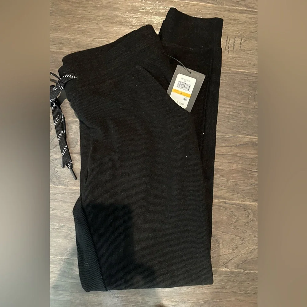 Andrew Marc Sport Knit Jogger Pants - Size Small - NWT